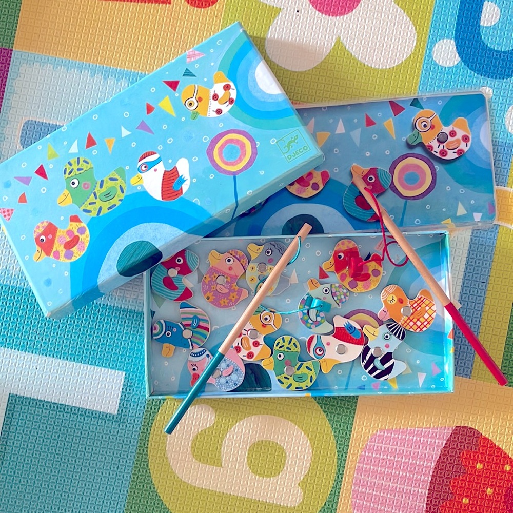 Djeco Magnetic Fishing Ducks